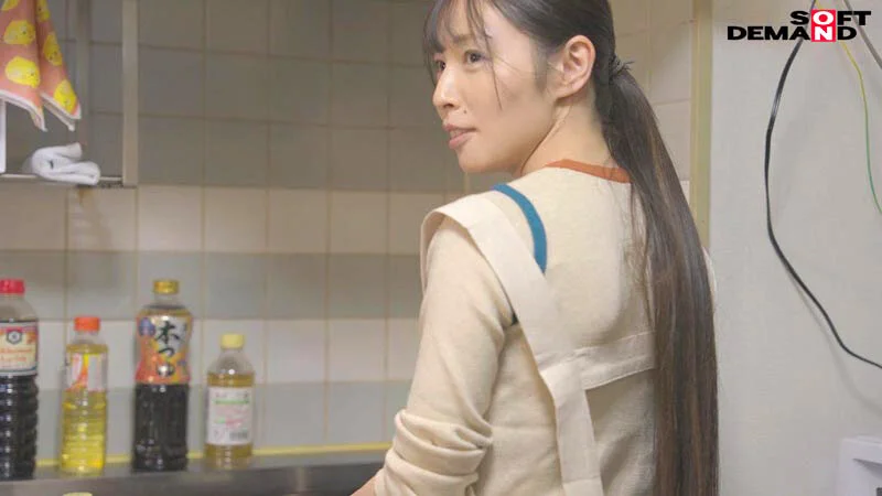 SNSフォロワー2万人 SODが見つけた史上最高の敏感ママさん 玉井晴香 33歳 AVDEBUT